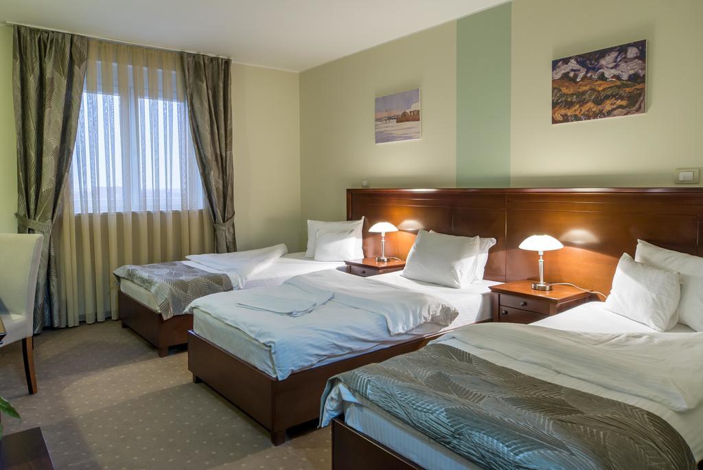 Garni Hotel Semlin B&B Βελιγράδι Δωμάτιο φωτογραφία